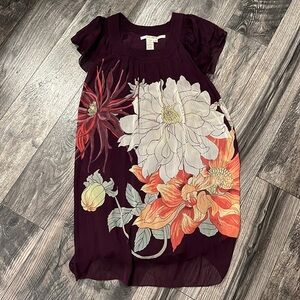 Max studio dress size XS purple lined above knee length, floral print in front